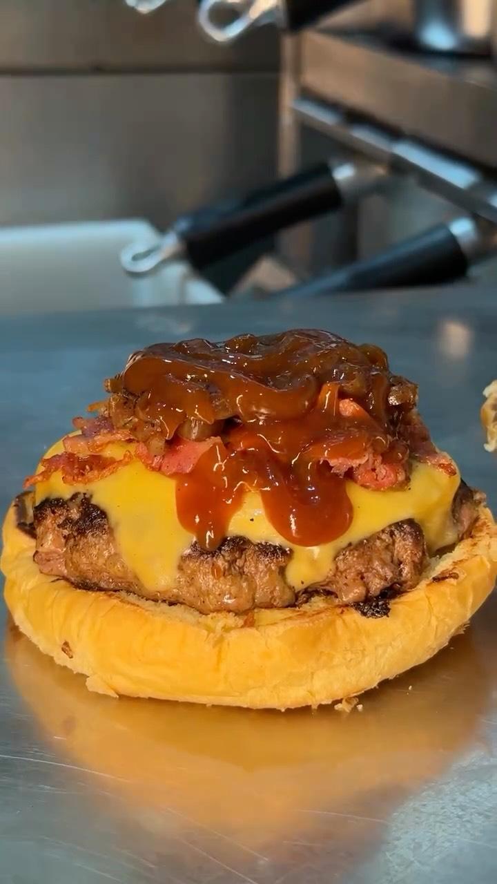Burguer Artesanal - MadBurguer - Hamburgueria Artesanal em Botafogo