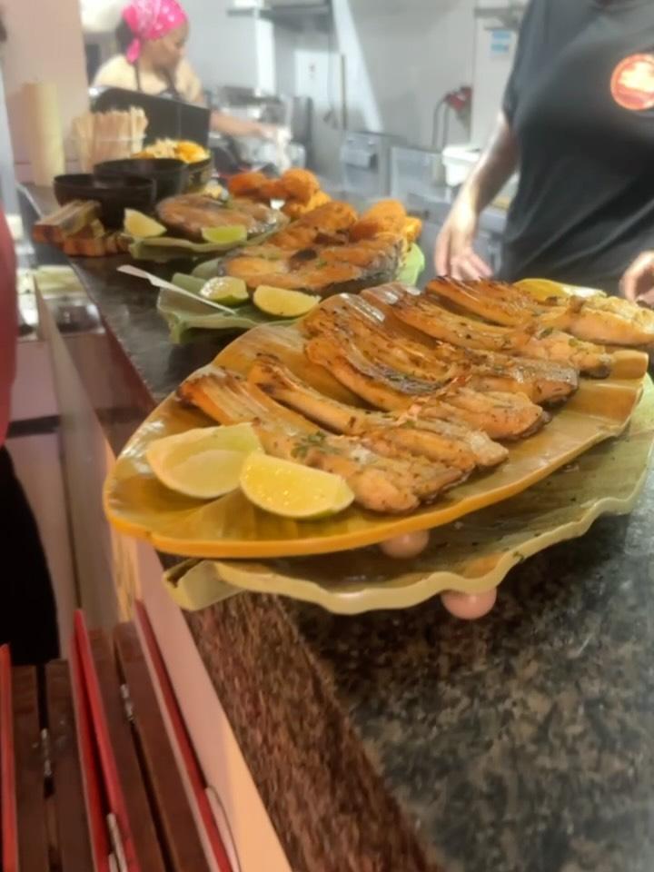 Pescados na Brasa